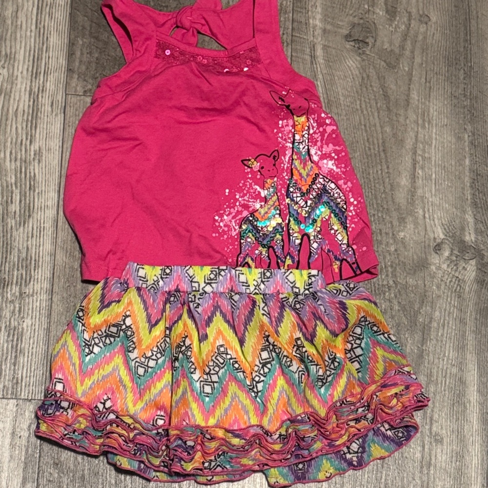 Vibrant Pink Kids Matching Set with Giraffe Design NEW